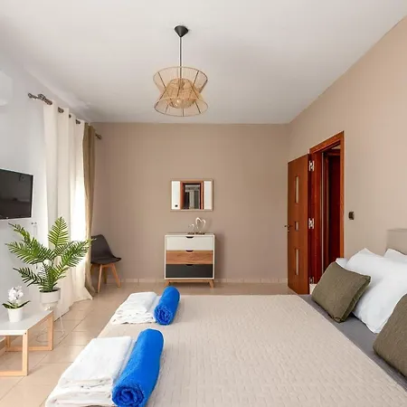 Aileen Koskinou (Rhodes)