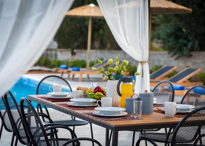 Aileen Villa Koskinou (Rhodes)